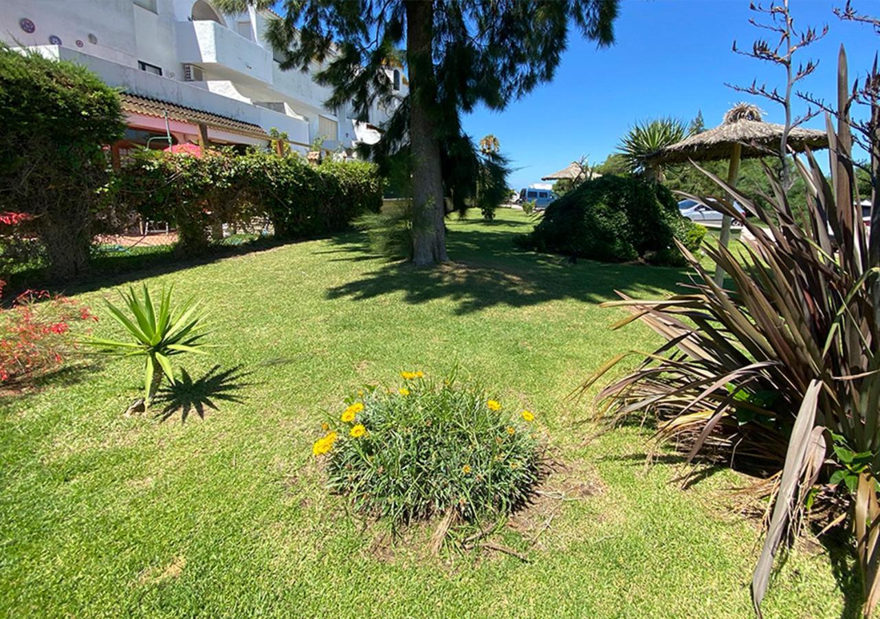 Apartamento En Apartaclub La Barrosa Chiclana de la Frontera Exteriör bild
